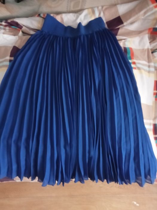 Рубашки, платье в отличном состоянии