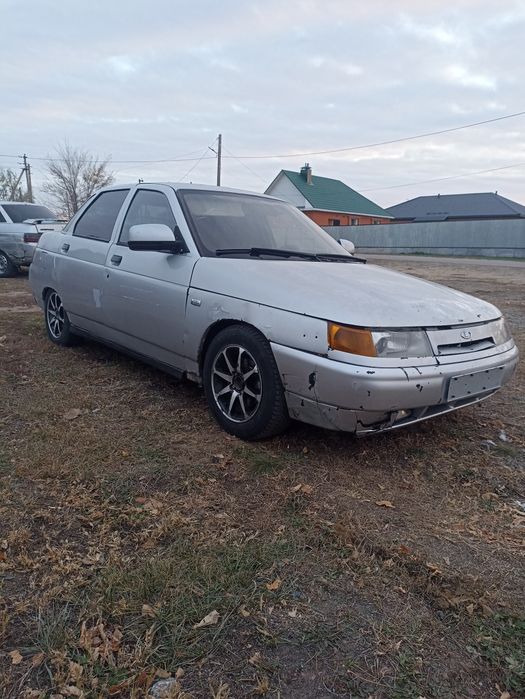 Продам ваз 2110 целиком