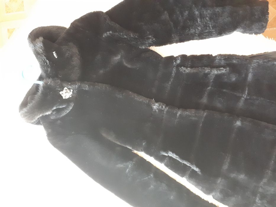 Продам шубу мутон