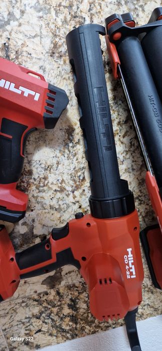 Hilti set scule pe acumulator