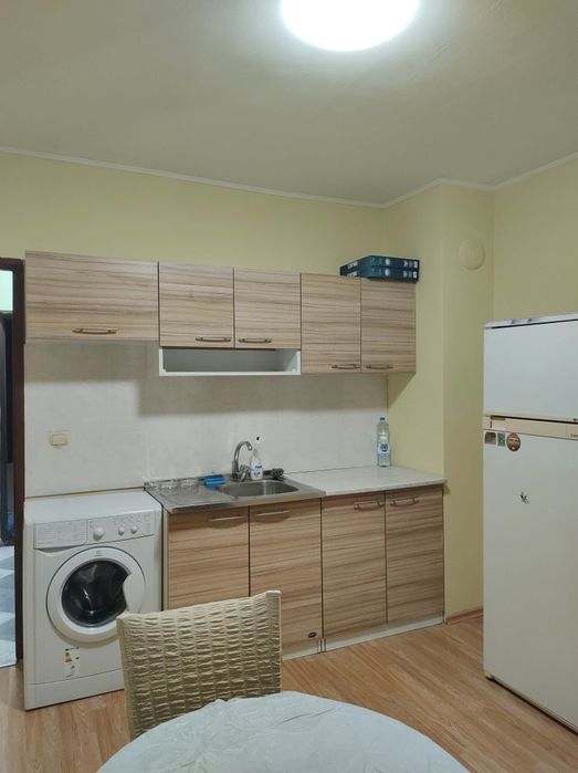 Дава се под наем Двустаен апартамент в с. Драгор, Област Пазарджик - 70 кв.м за 178.5 € - Снимка #1