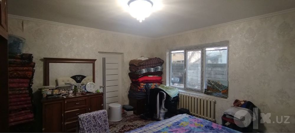 Срочно продается пятикомнатная участок 10 соток
