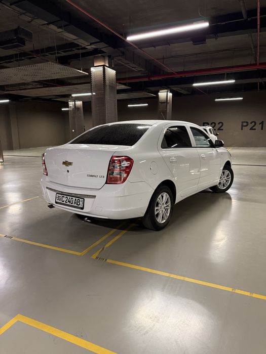 Chevrolet Cobalt 2023 4 poz