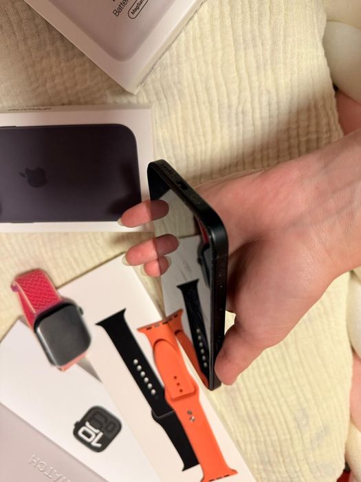IPhone 16 128 + Apple watch 10 + MagSafe baterry