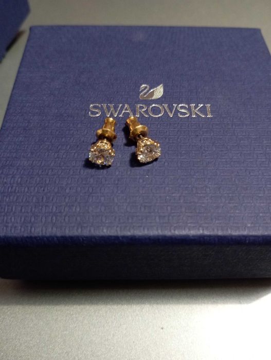 Комплект Swarovski обеци и гривна