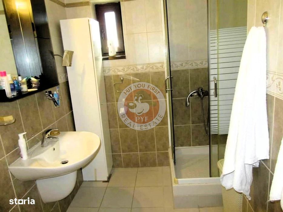 Piata Trapezului | Casa | D+P+1E+M | 5 camere | Garaj | B13000