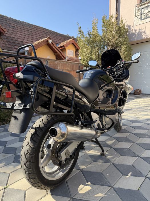 Suzuki gsxf 750 1999