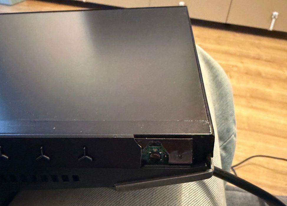 Vand Monitor Gaming Alienware AW2518H 24.5" Full HD, 240Hz, 1ms, NVIDIA G-Sync (Defect estetic)