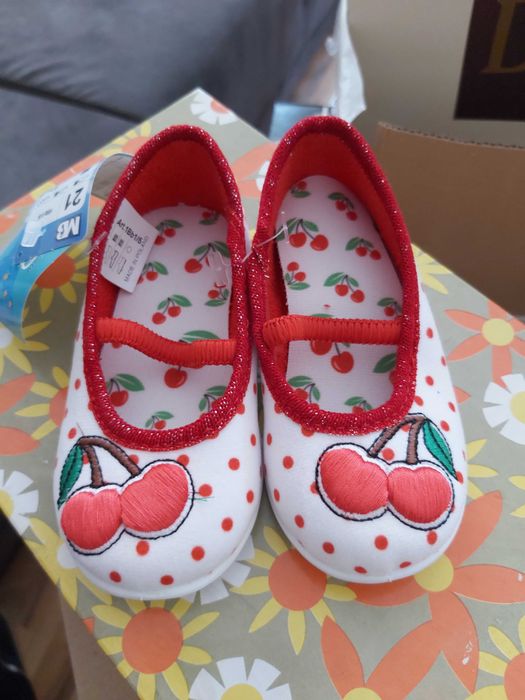 Детски обувки N:23,22,21