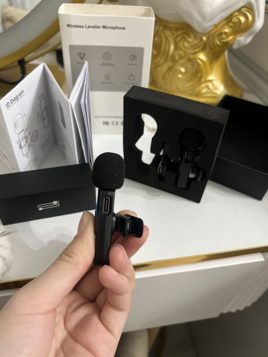 Петличный микрофон