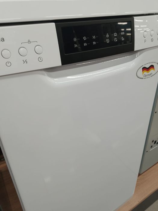 Продам посудомоечную машину