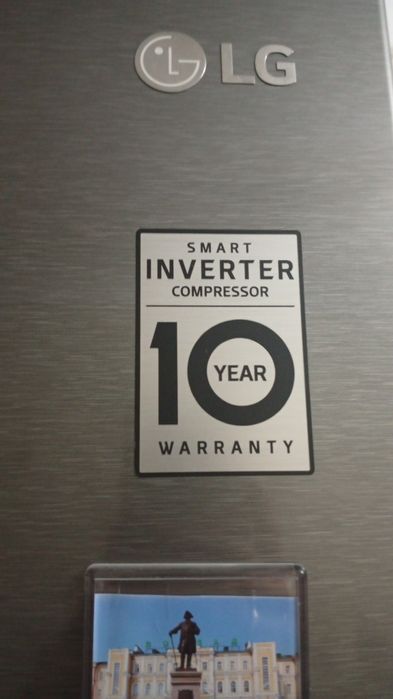 Продам Холодильник LG