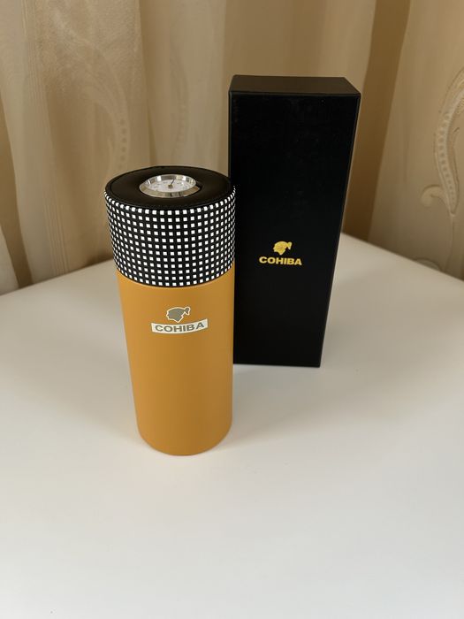Преносим хумидор Cohiba за 5 пури с овлажнител в подаръчна кутия
