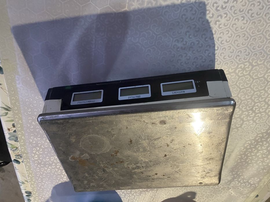 Весы электронные