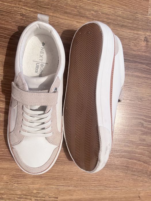 Кроссовки Next, абсолютно новые