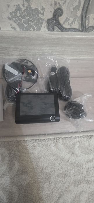 Продам Видеорегистратор новый.