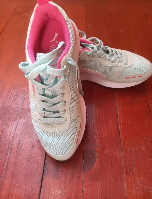 Дамски  оригинални  маратонки Puma