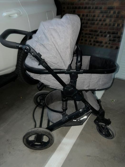 Продам коляску б/у