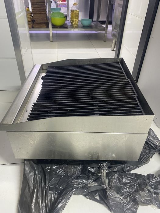 Продам гриль печь срочно