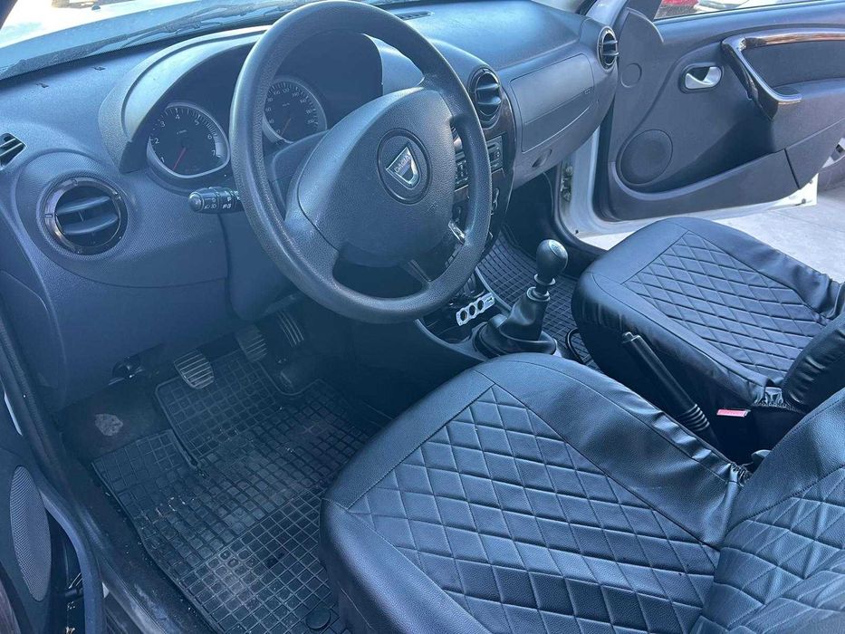 Dacia Duster 2012 1.5 dci usor Avariat