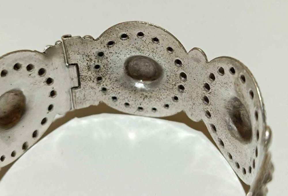 Bratara veche placata cu argint , tip catusa, Germania, copii