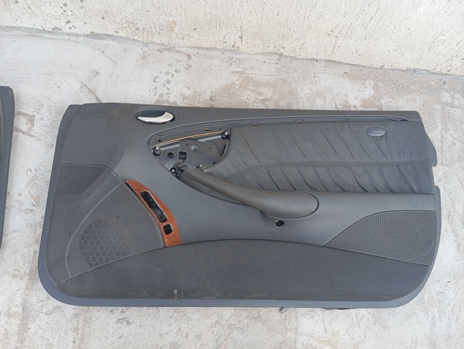 Дверные карты Mercedes W209 CLK