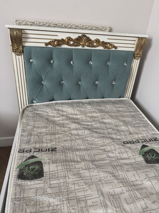 Продам кровать 200/90