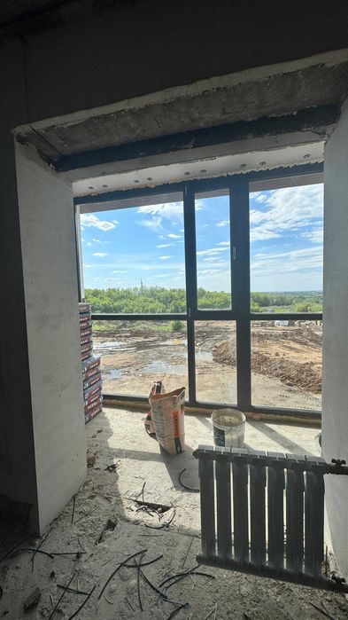 Продам 4-х комн квартиру