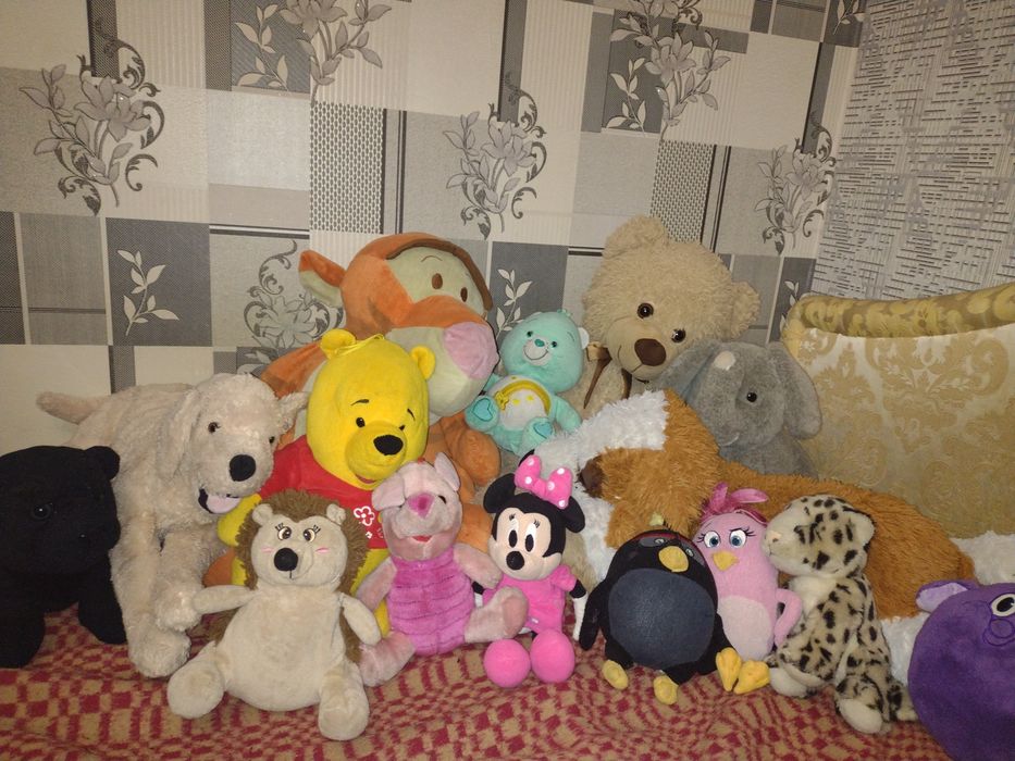 Лот плюшени играчки