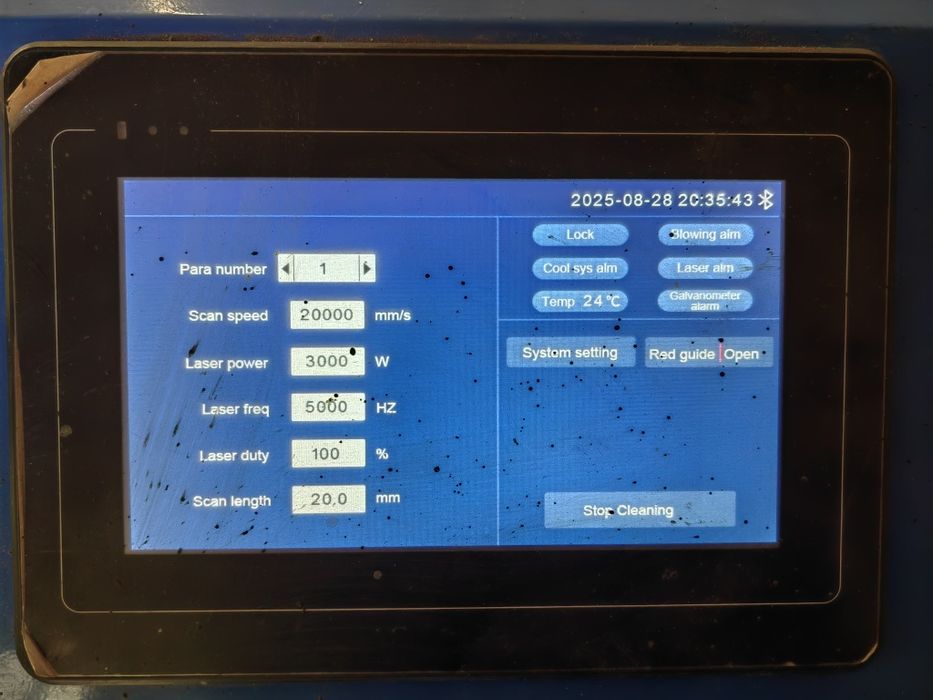 Лазер за почистване на метал и камък