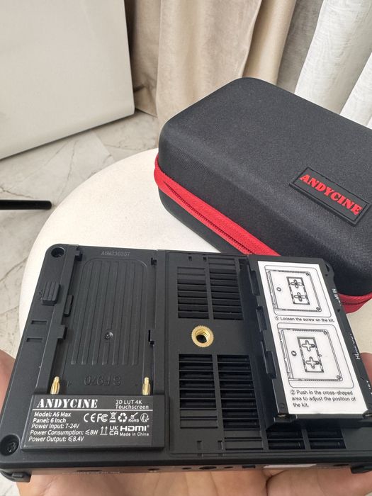 Vând monitor extern Andycine A6 Max