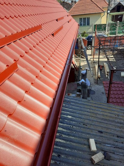 Tip Serviciu: Constructie acoperis nou, Curatare acoperis,