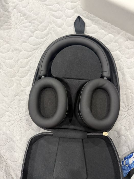 Casti sony WH-1000XM5