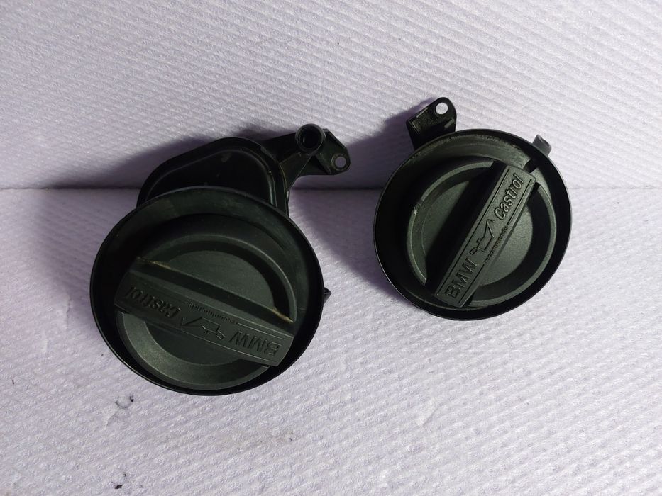 Gât umplere ulei BMW E90 F07 F10 F20  F30 Cod 7810585 Cod 7810586