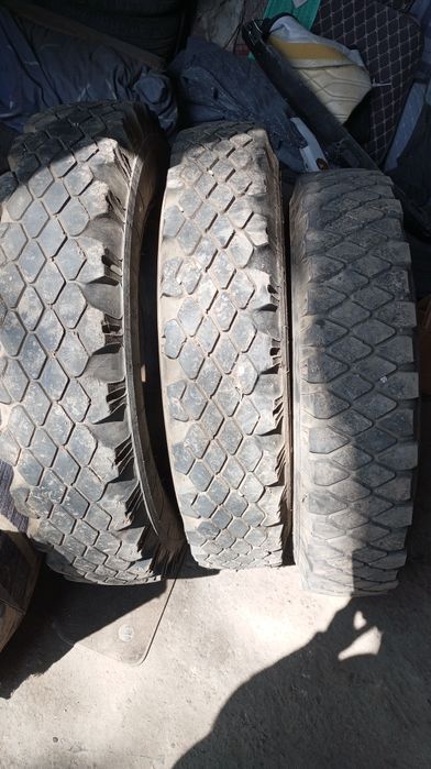 Продам резину на газ 52