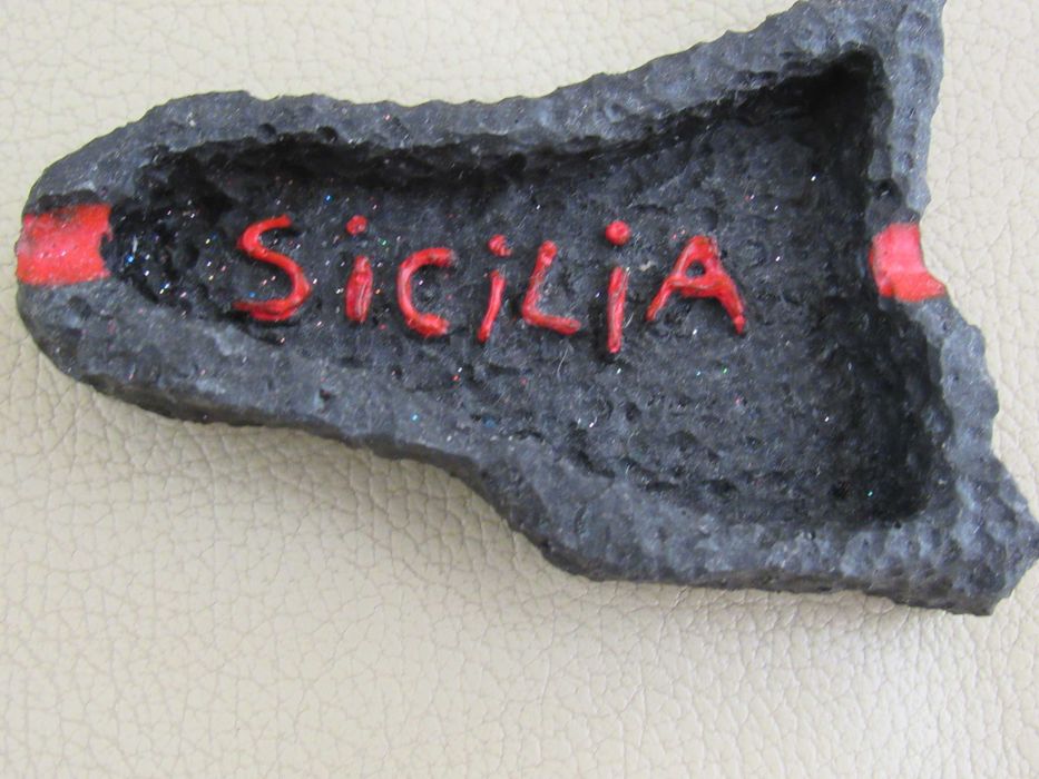 Пепелник от лава от вулкана Етна, Сицилия, Италия