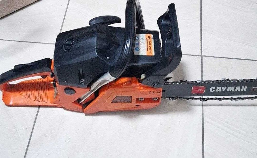 Цепная пила Carver (938093 г. Кокшетау, ул. Абая 145)