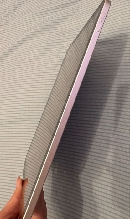 iPad (A16) Wi-Fi 128GB Silver