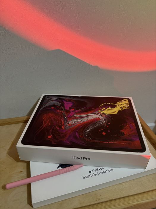 iPad Pro (12.9) Wi-Fi, 64 гб