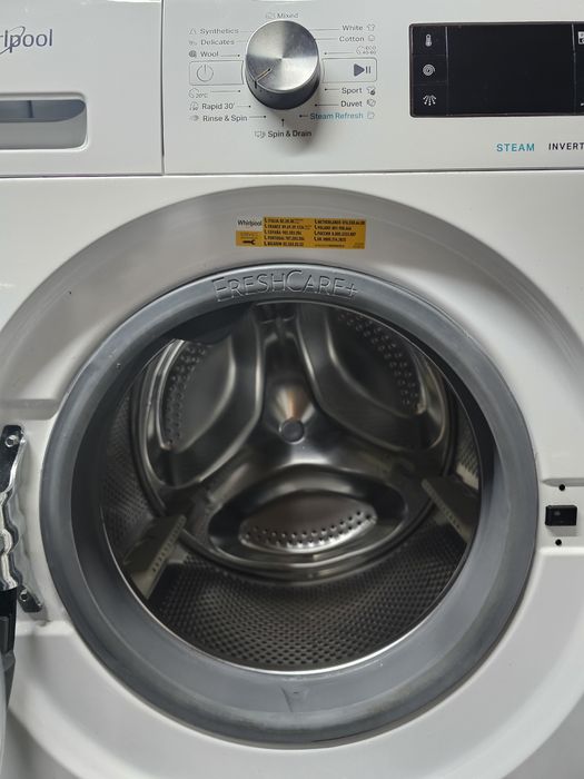 Mașina de spălat Whirlpool 8 kg  stare perfecta de funcționare