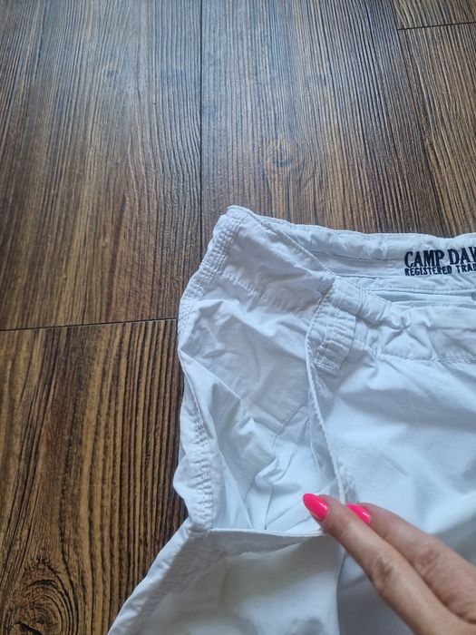 Страхотни мъжки къси панталони САМР
DAVID размер L ,без забележки като