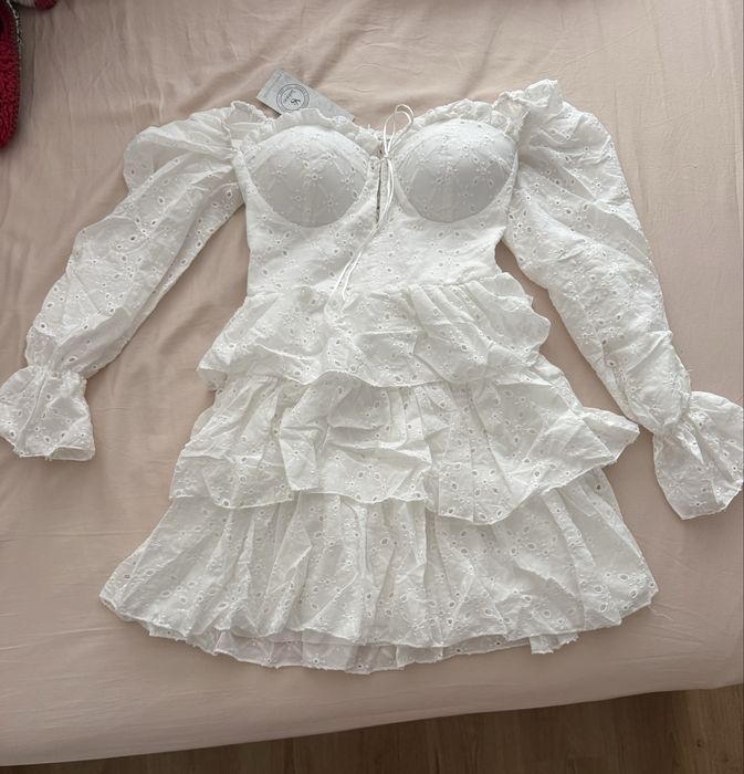 Бяла рокля VS fashion