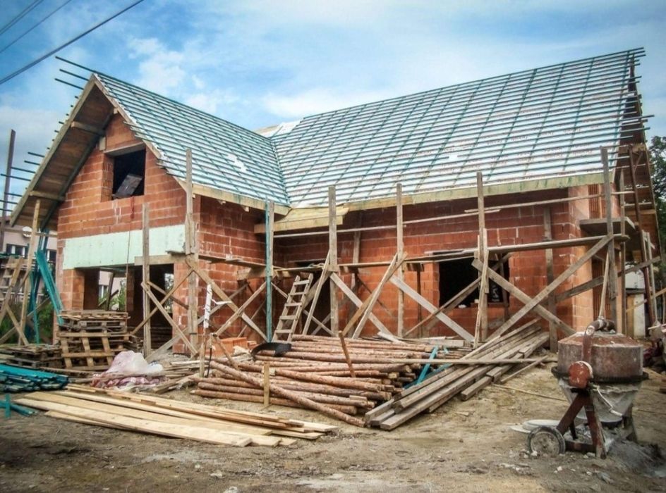 Meseriaș constructor