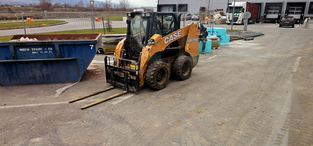 Услуги с мини багер Бобкат