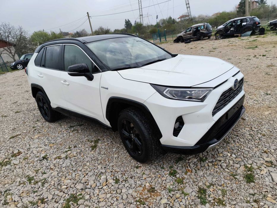 Тойота рав 4 2020 на части