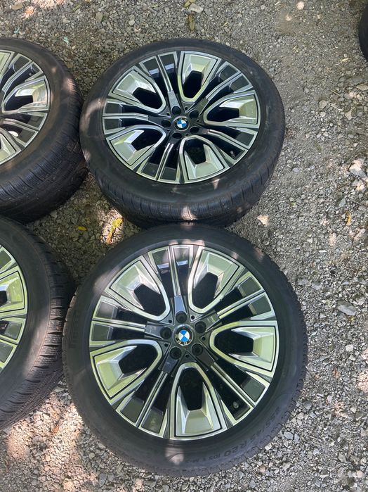 BMW 7/G70 комплект зимни гуми с джанти 20’