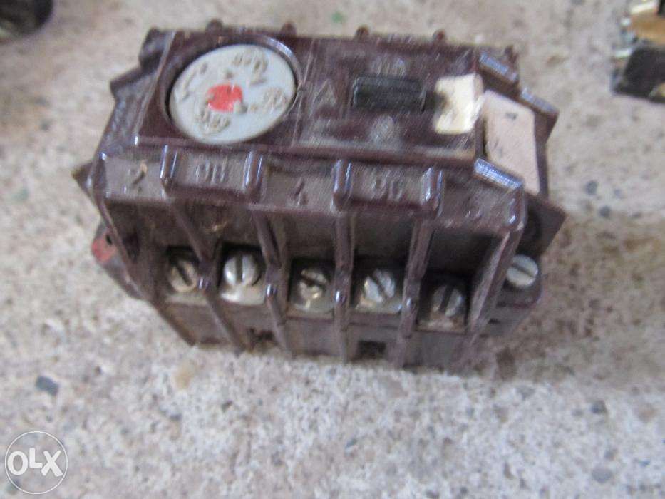 Vand piese pentru aparate electrice