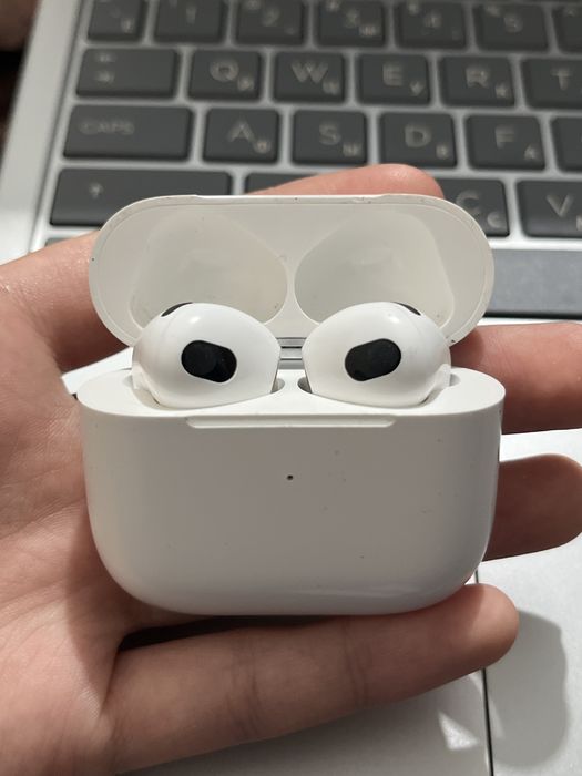 Наушники,Airpods