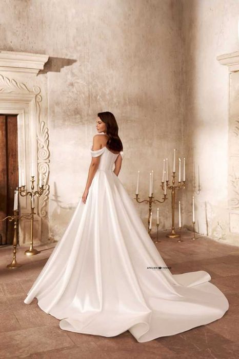 Булчинска/сватбена/бяла рокля Syntia ESMEE BRIDAL 2026