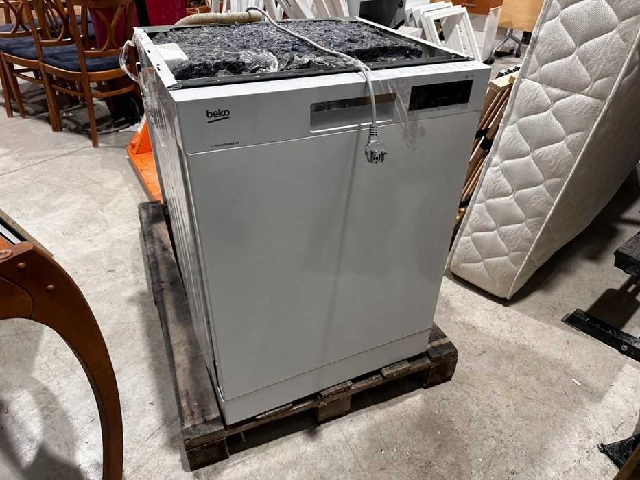 Съдомиялна Beko ProSmart Inverter – свободностояща